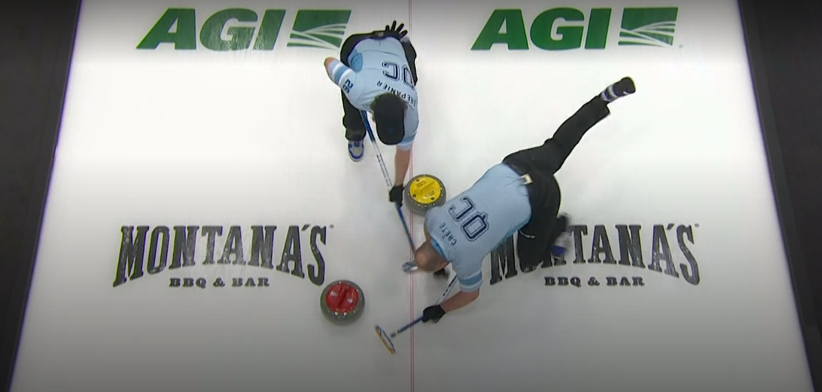 Martin Crête takes a tumble after his broom snapped in half while he was sweeping for Quebec against Brad Gushue and Newfoundland and Labrador at the 2026 Montana's Brier. CLICK TO SEE VIDEO AT TSN